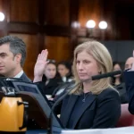 Comisionada de NYPD defiende su estrategia de vigilancia policial y descarta cualquier recorte a horas extras de los oficiales