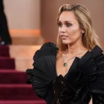 Miley Cyrus confirma que Selena Gómez será parte de “Hannah Montana 20th Anniversary Special”